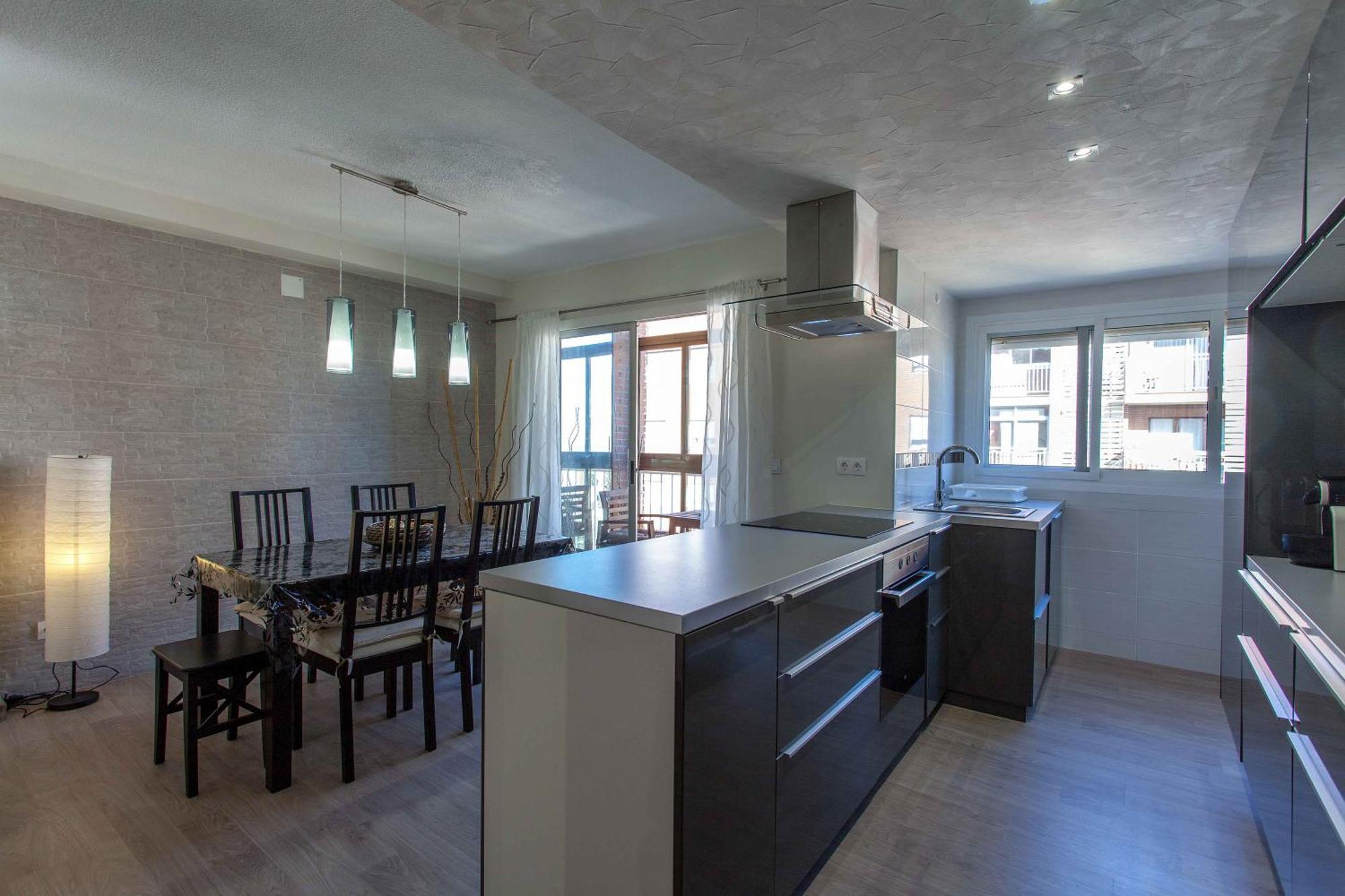 Apartment Malvarrosa Beach Cavite Валенсия Экстерьер фото
